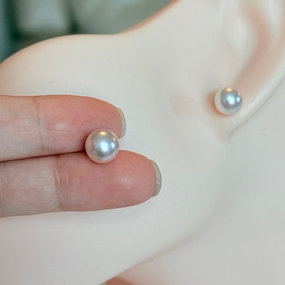 13mm Pink Freshwater Round Pearl Stud Earrings ⚜️ Elegant Pink Pearl Stud Earrings